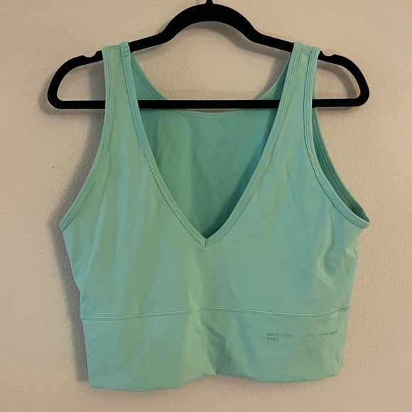 LULULEMON Crop Top - Picture 6 of 6